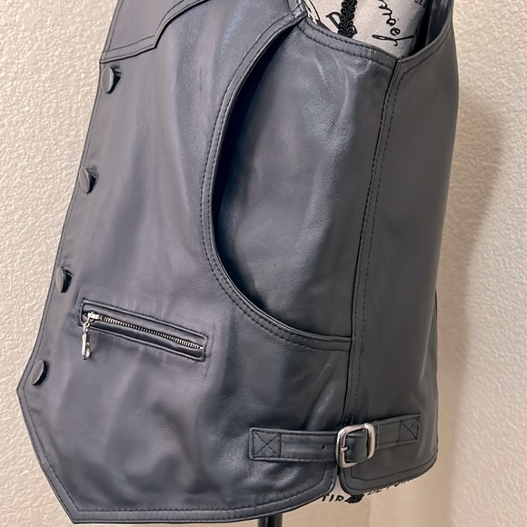 Novelli Biker Style Black Leather Sleeveless Jacket Vest Unisex - Picture 7 of 10